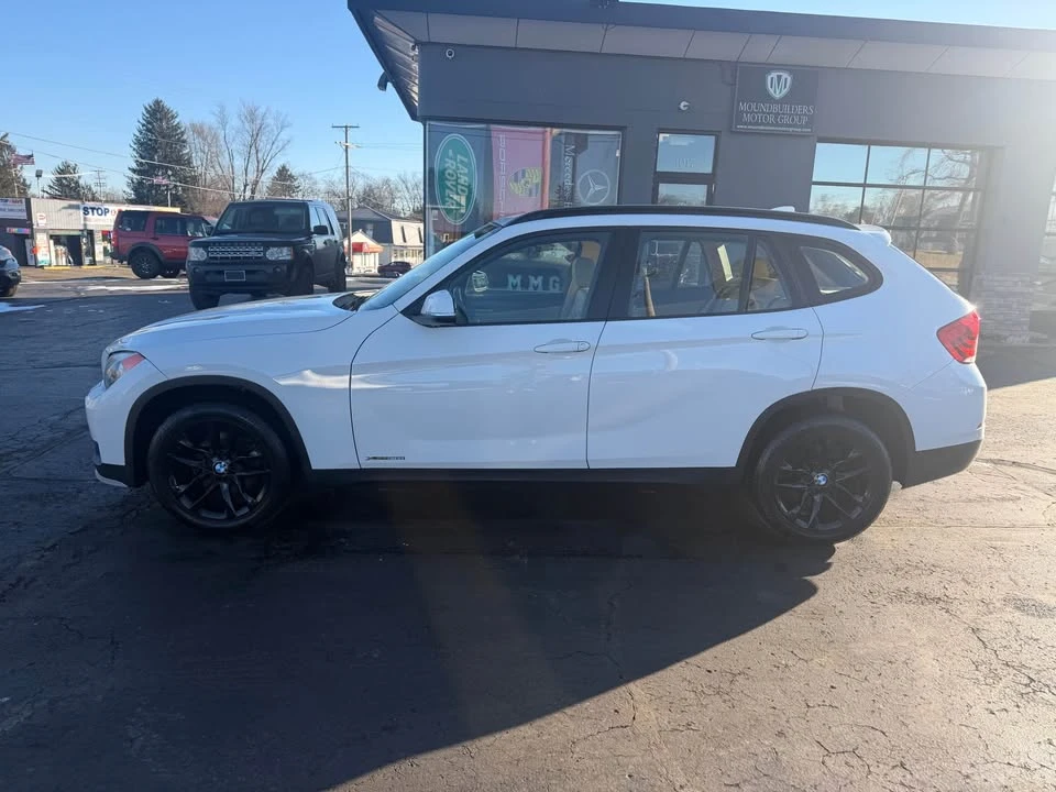 2015 BMW E84 X1 - Image 2 of 16