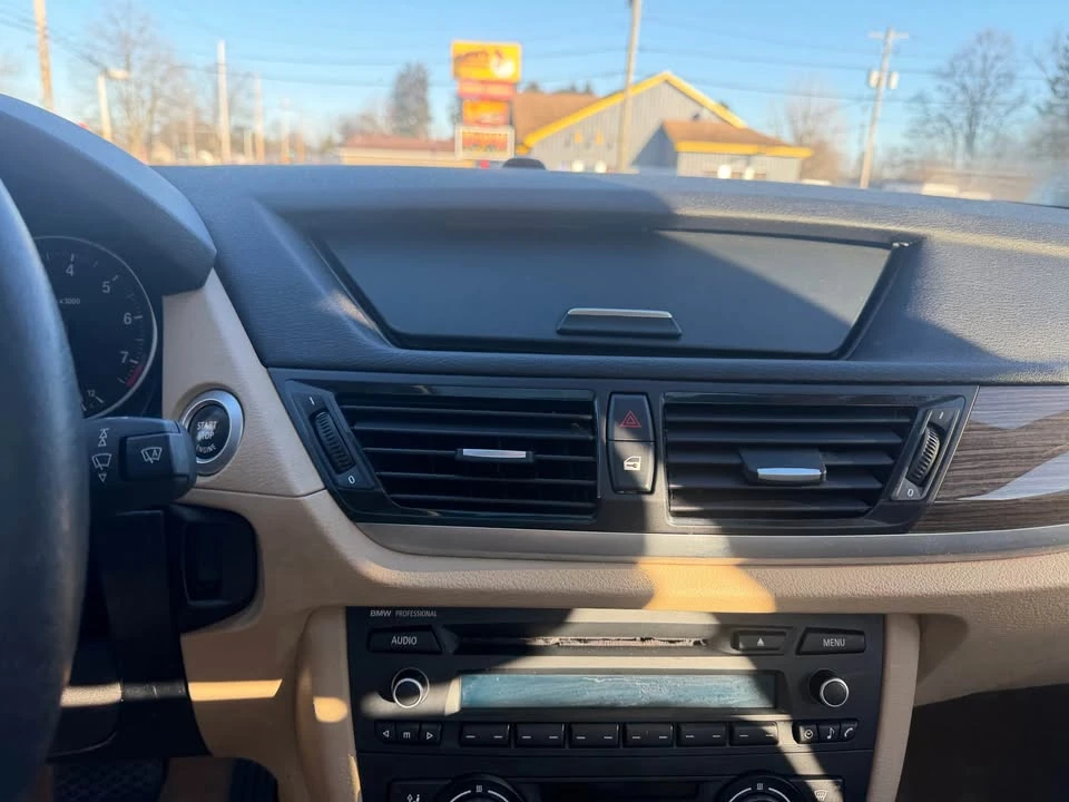 2015 BMW E84 X1 - Image 14 of 16