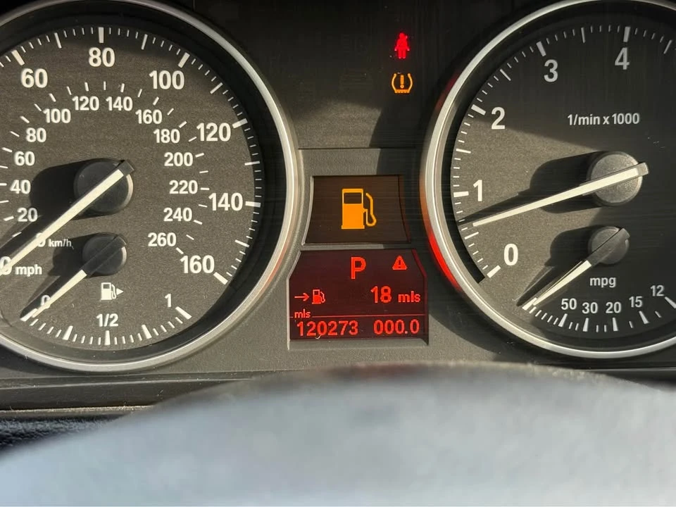 2015 BMW E84 X1 - Image 7 of 16