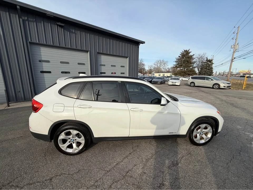 2015 BMW E84 X1 - Image 2 of 16