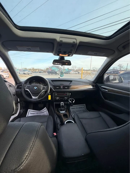 2015 BMW E84 X1 - Image 9 of 16