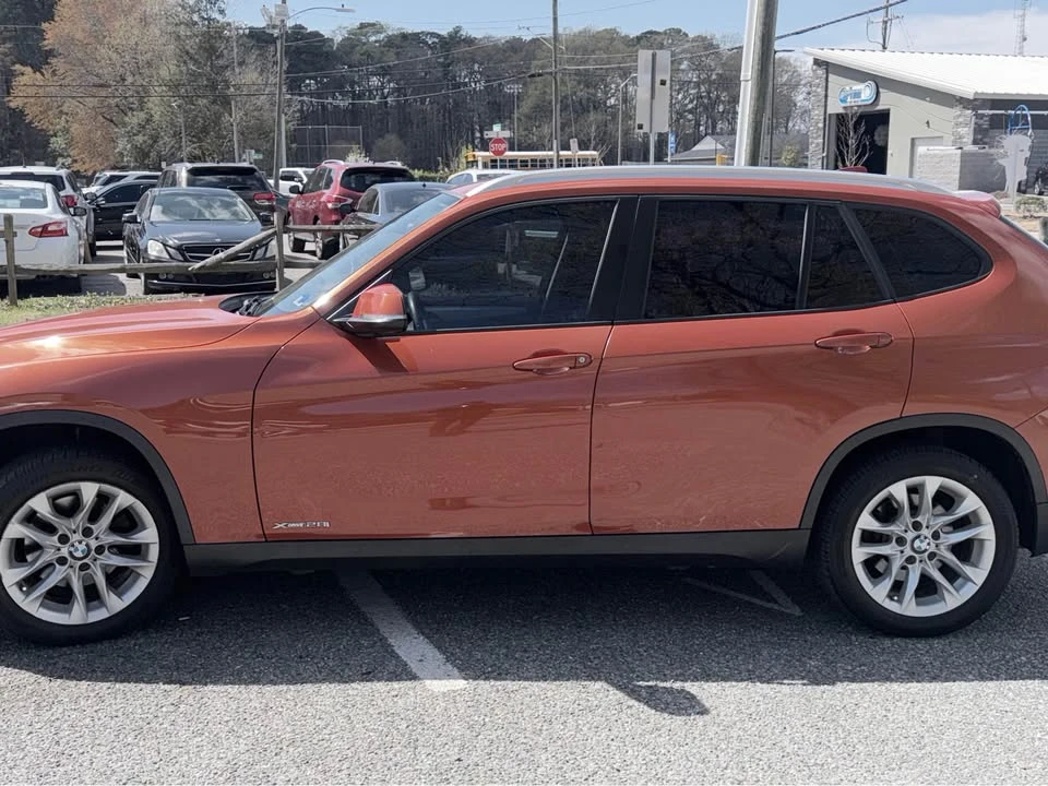 2015 BMW E84 X1 - Image 2 of 16
