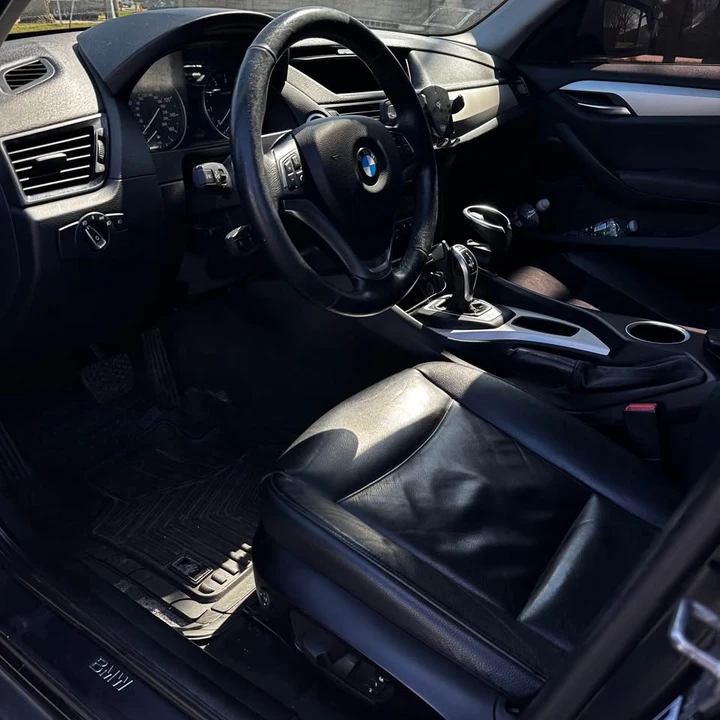 2015 BMW E84 X1 - Image 7 of 16