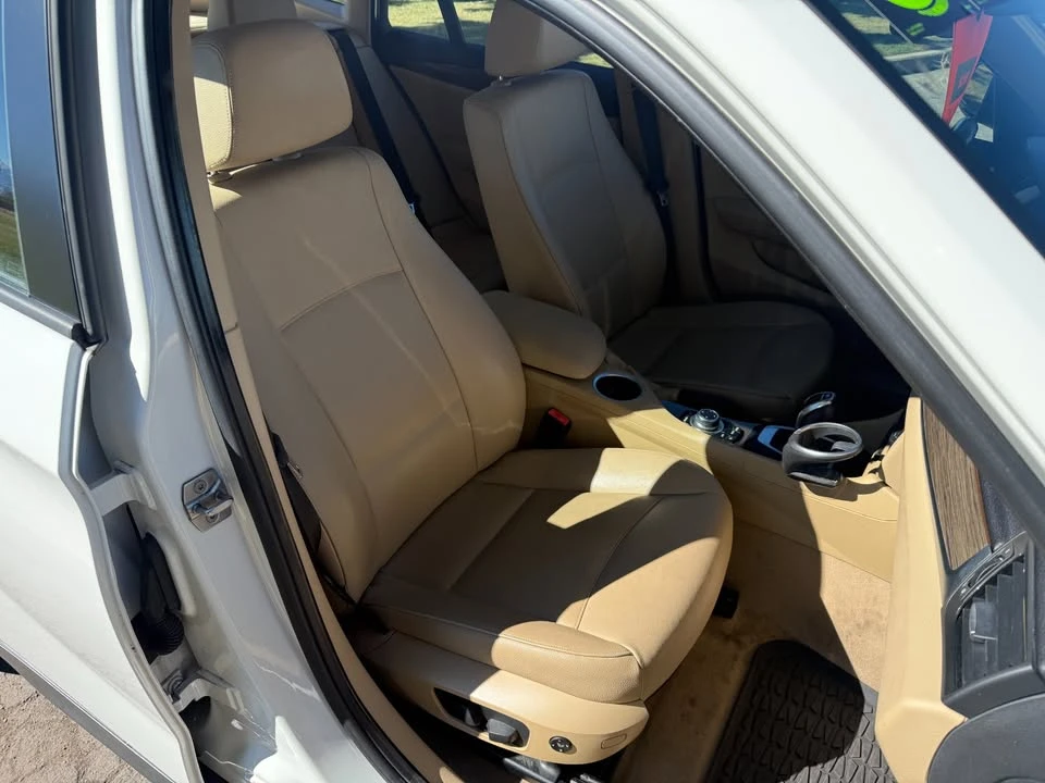 2015 BMW E84 X1 - Image 14 of 20