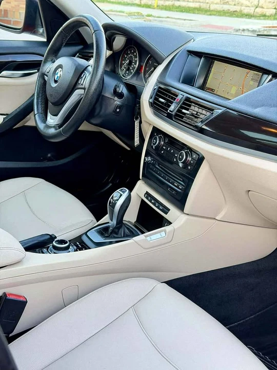 2015 BMW E84 X1 - Image 9 of 20