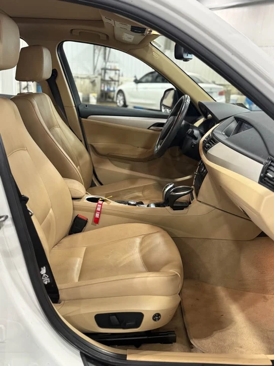 2015 BMW E84 X1 - Image 4 of 10