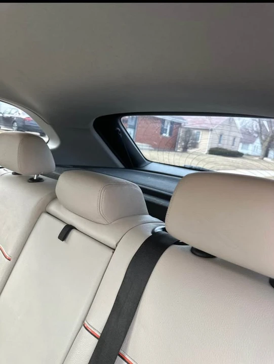 2015 BMW E84 X1 - Image 3 of 9