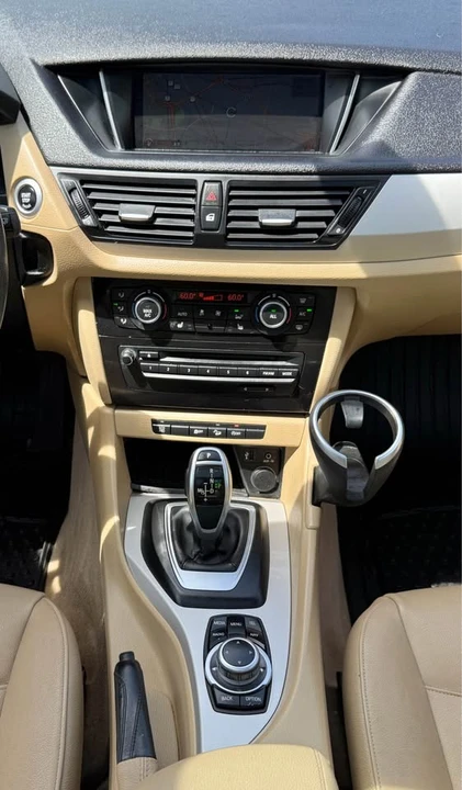 2015 BMW E84 X1 - Image 13 of 20
