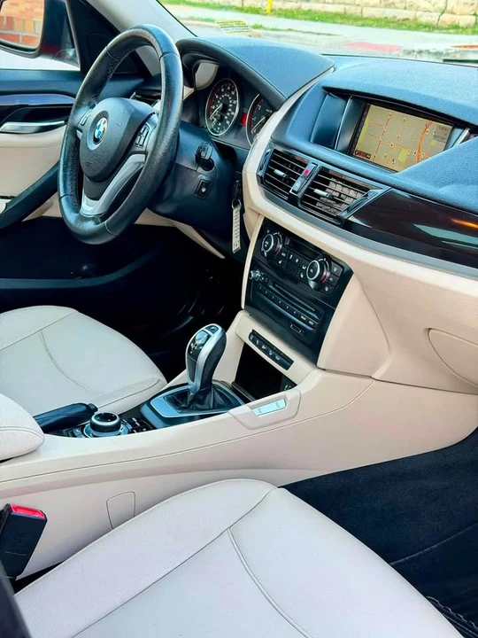 2015 BMW E84 X1 - Image 9 of 20