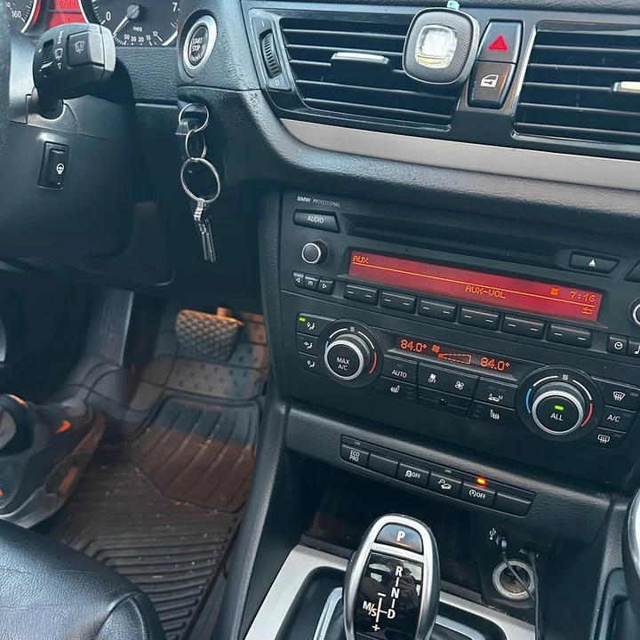 2015 BMW E84 X1 - Image 13 of 13