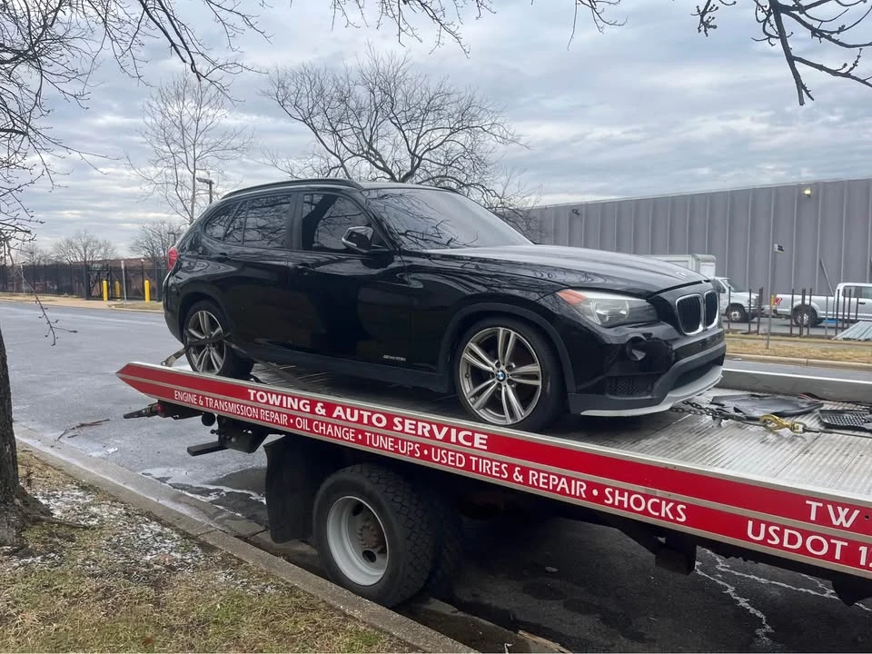 2015 BMW E84 X1 - Image 2 of 5