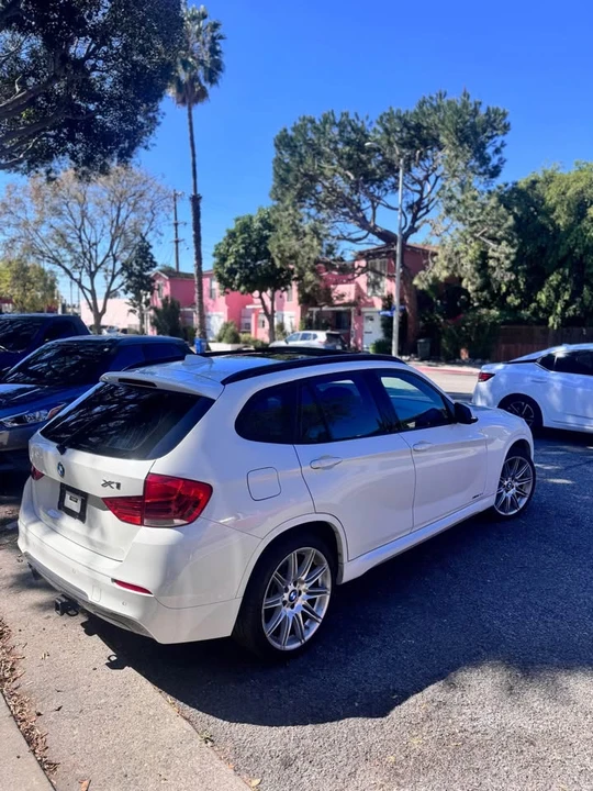 2015 BMW E84 X1 - Image 4 of 10