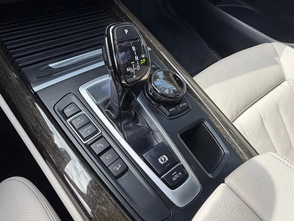 2015 BMW F15 X5 - Image 11 of 20