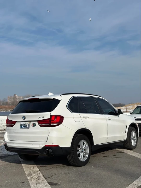 2015 BMW F15 X5 - Image 3 of 17