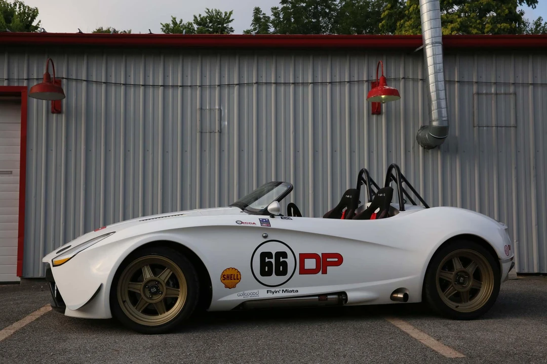 2015 Mazda NC MX-5 Miata - Image 11 of 31