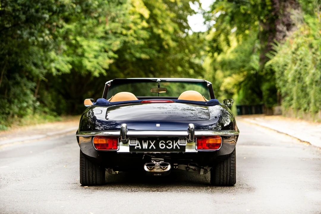 2015 Jaguar Replica - Image 2 of 31