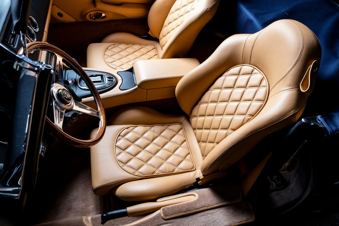 2015 Jaguar Replica - Image 13 of 31