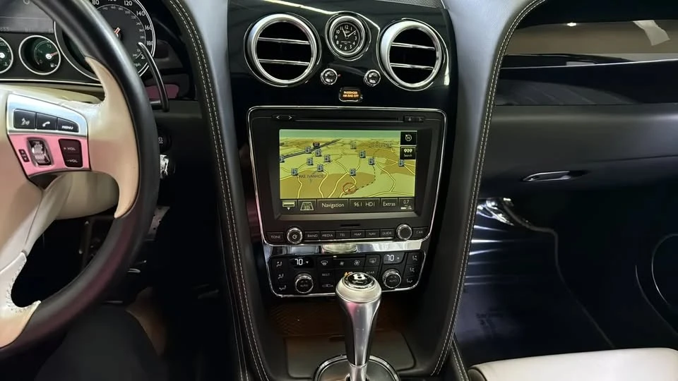 2015 Bentley Continental GT 2nd Gen - Image 14 of 17
