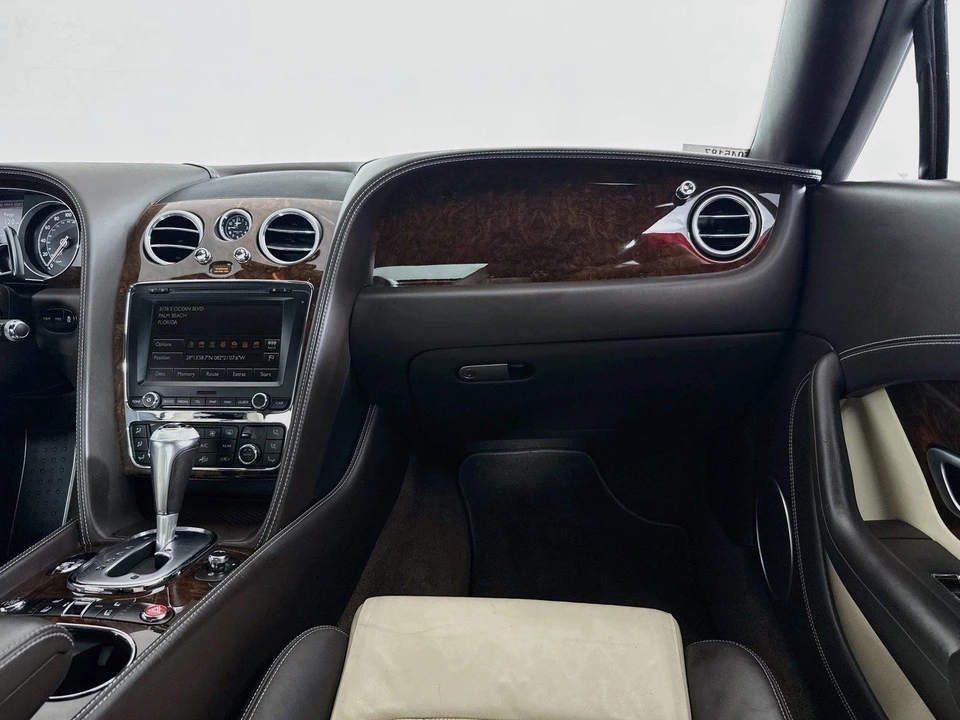 2015 Bentley Continental GT 2nd Gen - Image 29 of 31