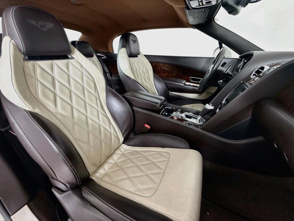 2015 Bentley Continental GT 2nd Gen - Image 28 of 31