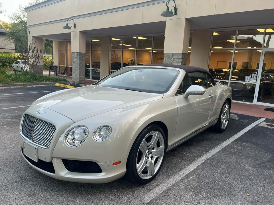 2015 Bentley Continental GTC - Image 26 of 31