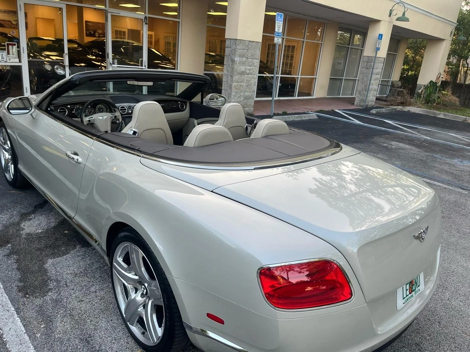 2015 Bentley Continental GTC - Image 10 of 31
