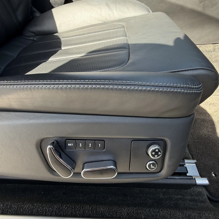 2015 Bentley Continental GT V8 2nd Gen - Image 28 of 31