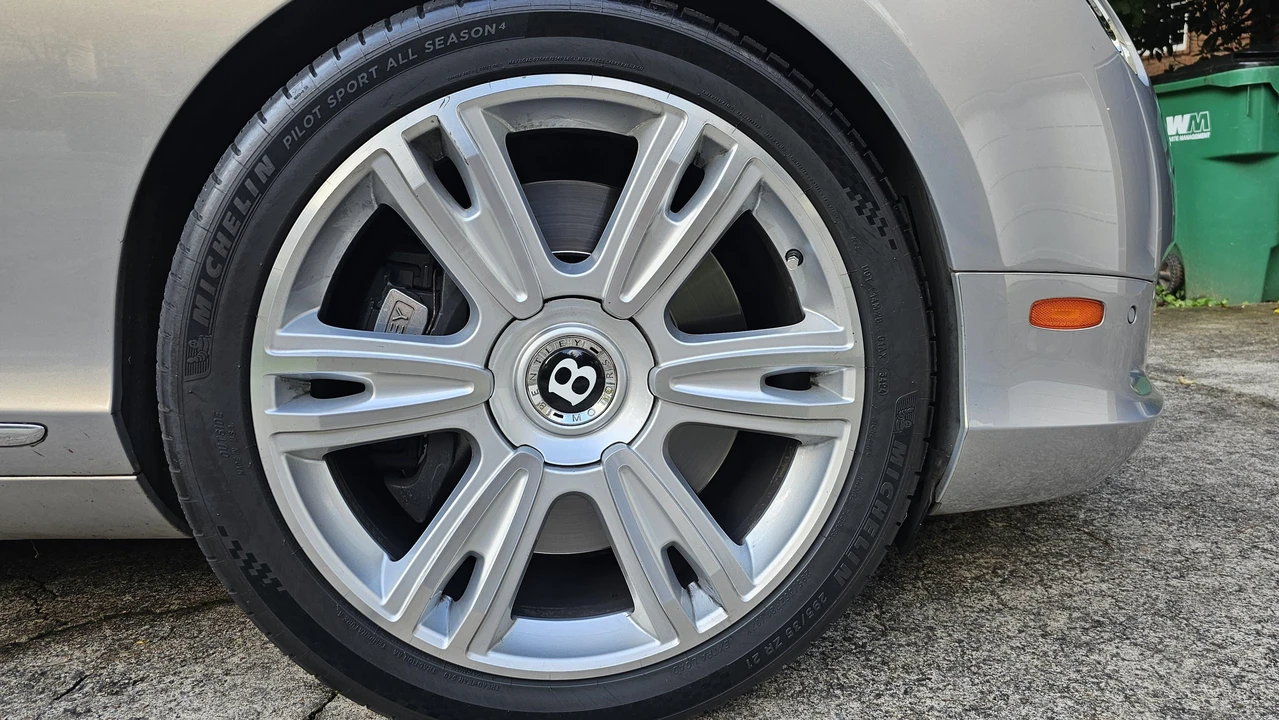 2015 Bentley Continental GT 2nd Gen - Image 30 of 31