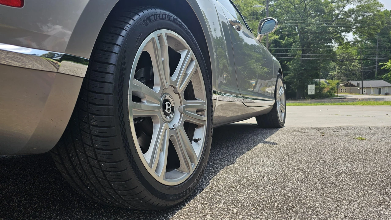 2015 Bentley Continental GT 2nd Gen - Image 27 of 31