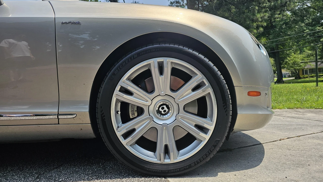 2015 Bentley Continental GT 2nd Gen - Image 29 of 31