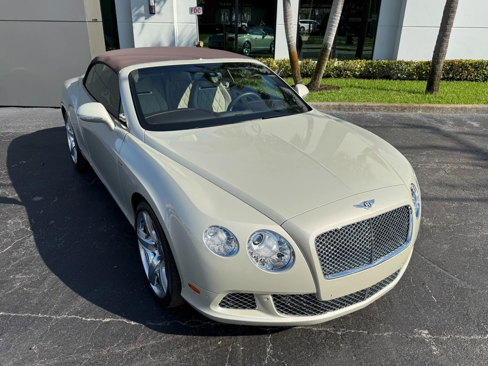 2015 Bentley Continental GT 2nd Gen - Image 16 of 21