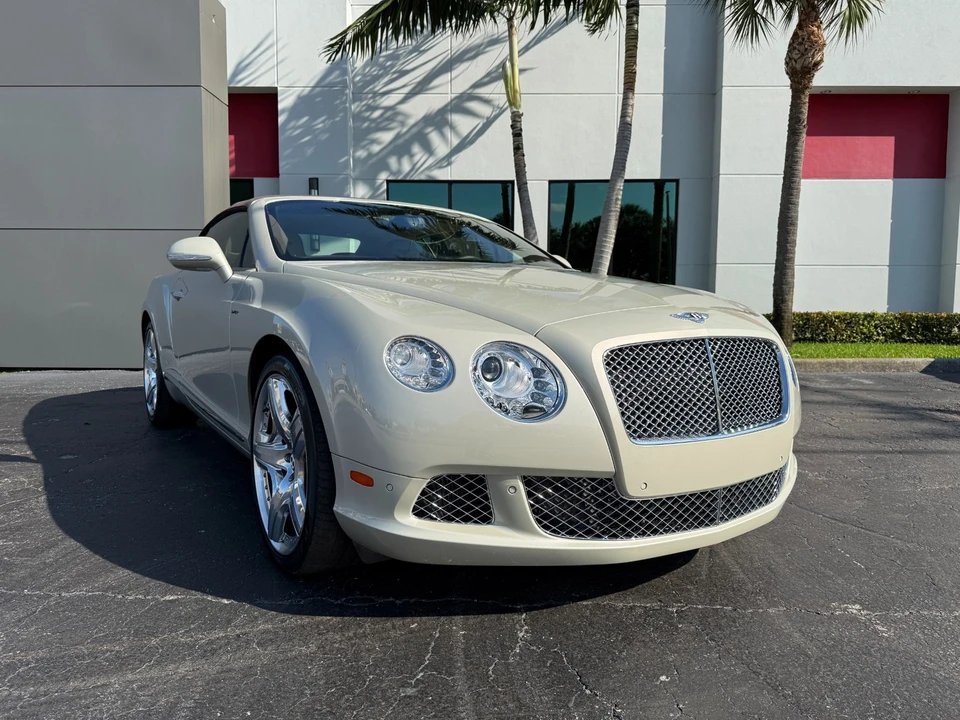 2015 Bentley Continental GT 2nd Gen - Image 15 of 21