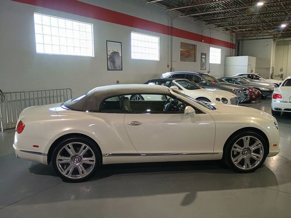 2015 Bentley Continental GTC - Image 9 of 12