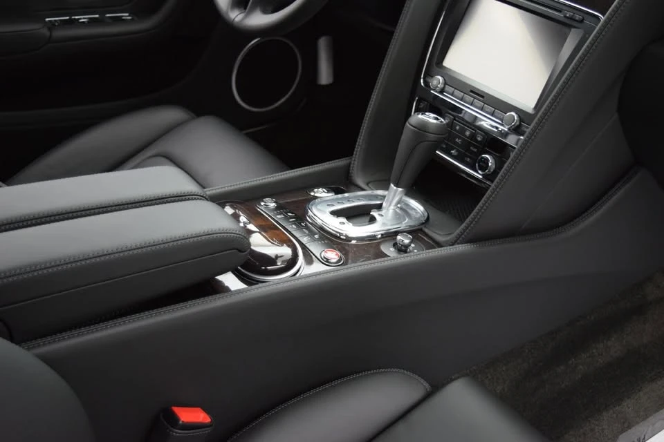 2015 Bentley Continental GT V8 2nd Gen - Image 15 of 17