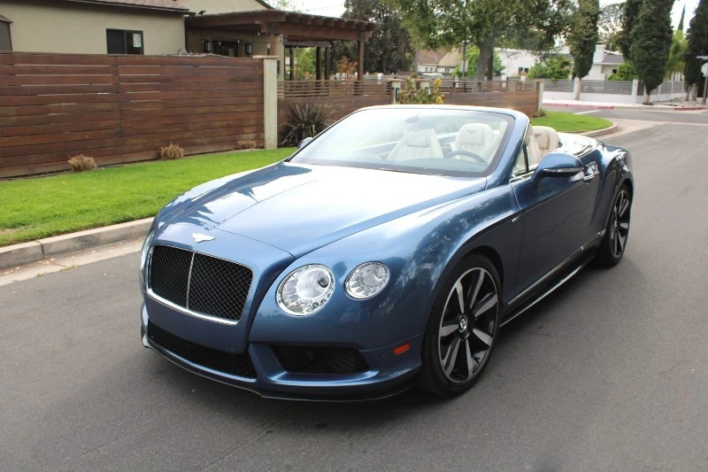 2015 Bentley - Image 24 of 26