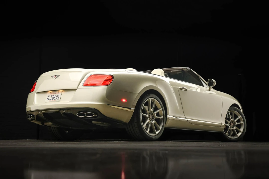 2015 Bentley Continental GTC - Image 19 of 31