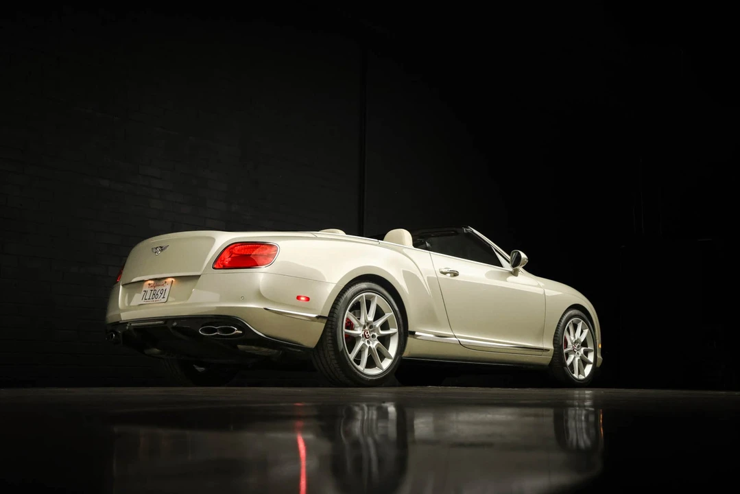 2015 Bentley Continental GTC - Image 18 of 31