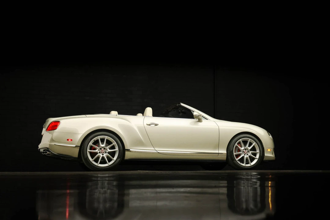 2015 Bentley Continental GTC - Image 16 of 31