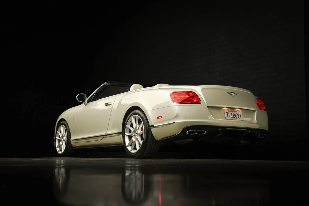 2015 Bentley Continental GTC - Image 23 of 31