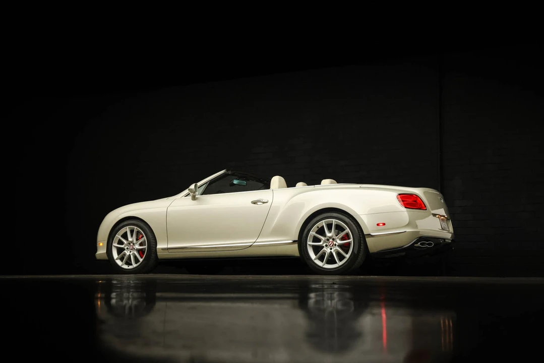 2015 Bentley Continental GTC - Image 25 of 31