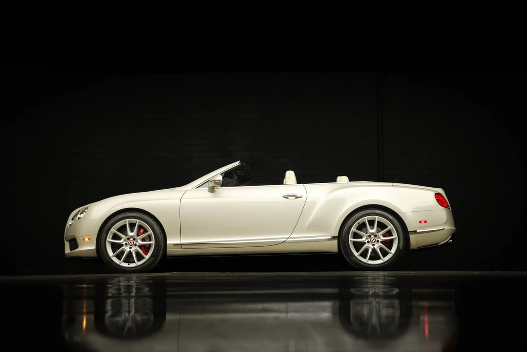 2015 Bentley Continental GTC - Image 26 of 31