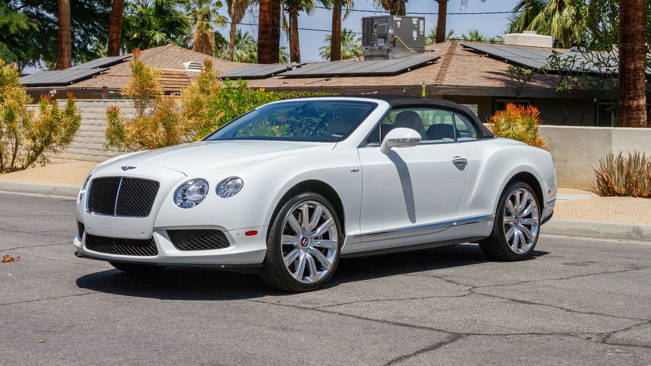 2015 Bentley Continental GT V8 2nd Gen - Image 17 of 31