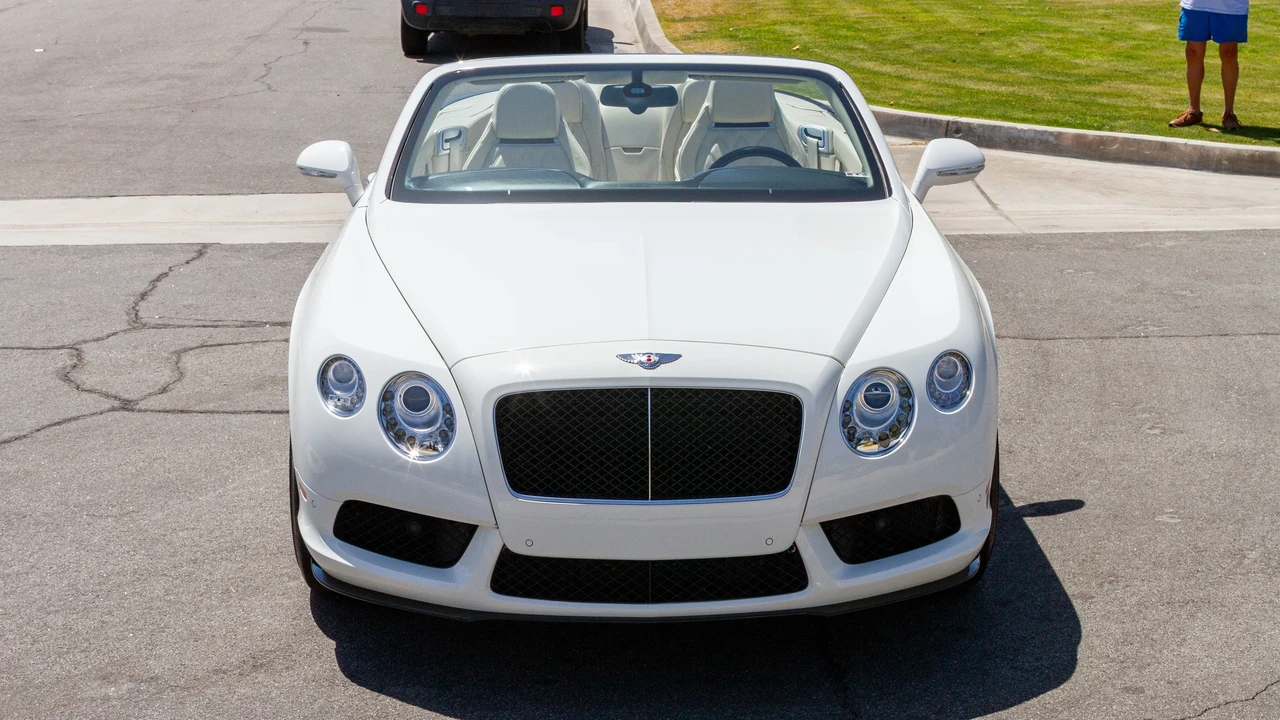 2015 Bentley Continental GT V8 2nd Gen - Image 2 of 31