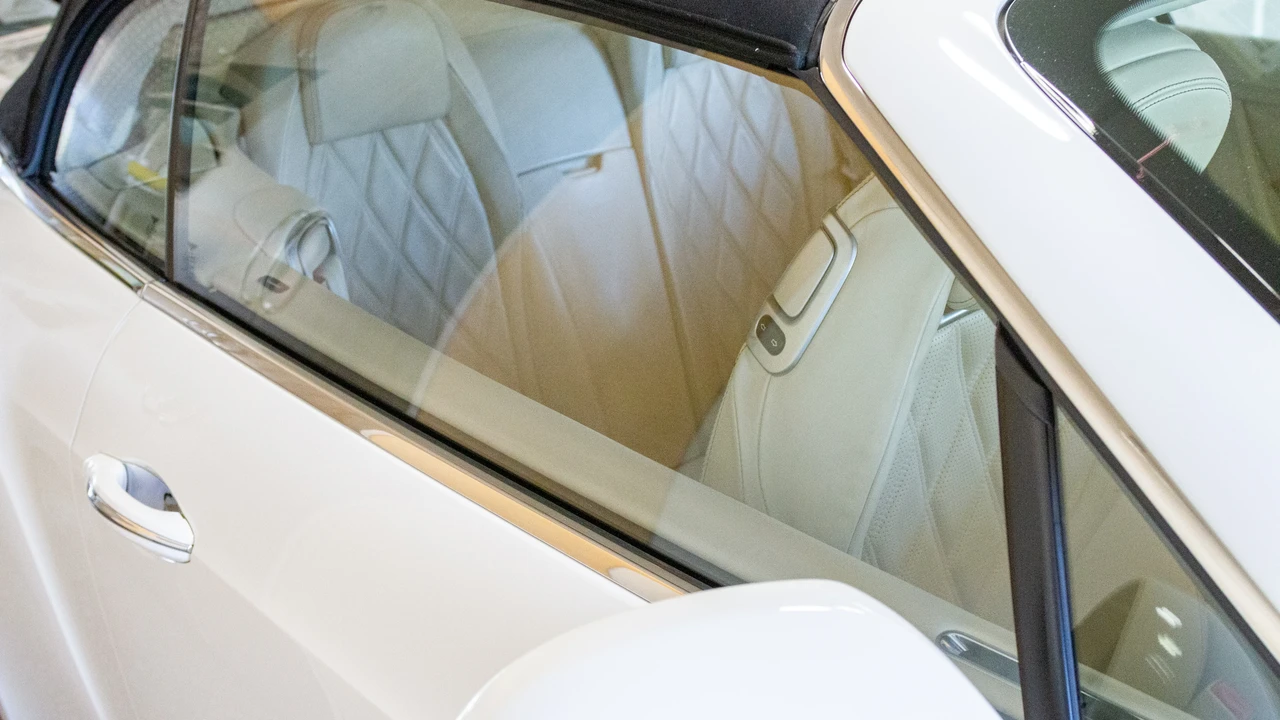 2015 Bentley Continental GT V8 2nd Gen - Image 28 of 31