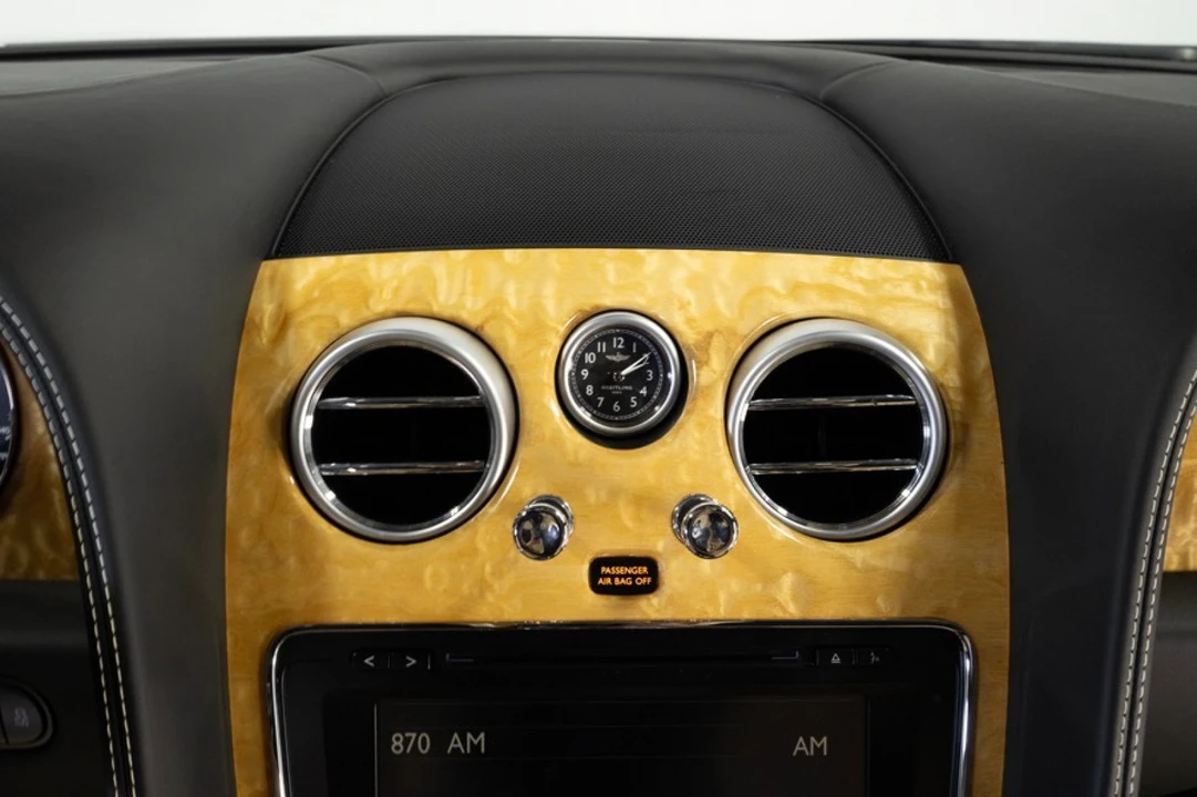 2015 Bentley Continental GT V8 2nd Gen - Image 26 of 31
