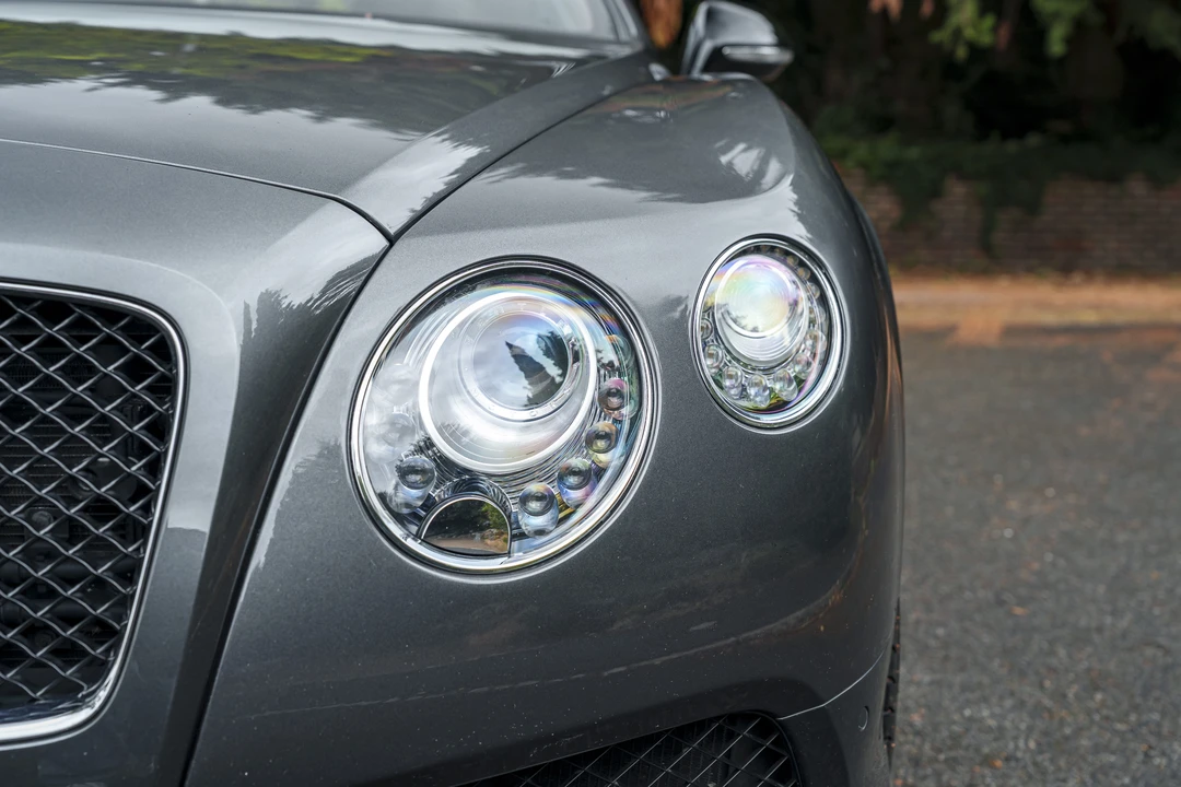 2015 Bentley Continental GT V8 2nd Gen - Image 17 of 31