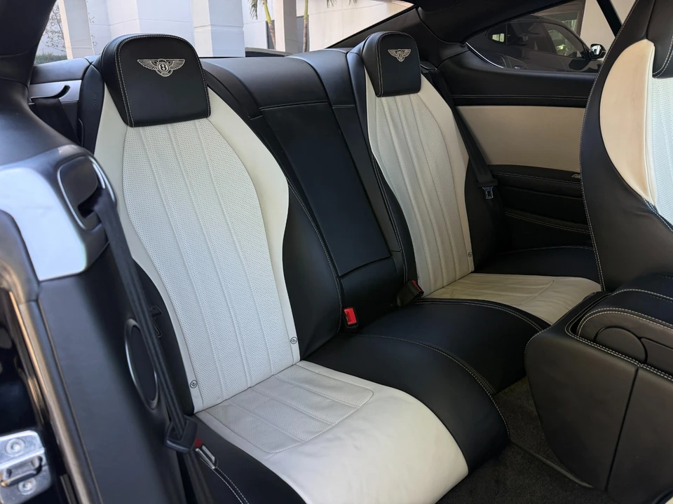 2015 Bentley Continental GT V8 2nd Gen - Image 27 of 31