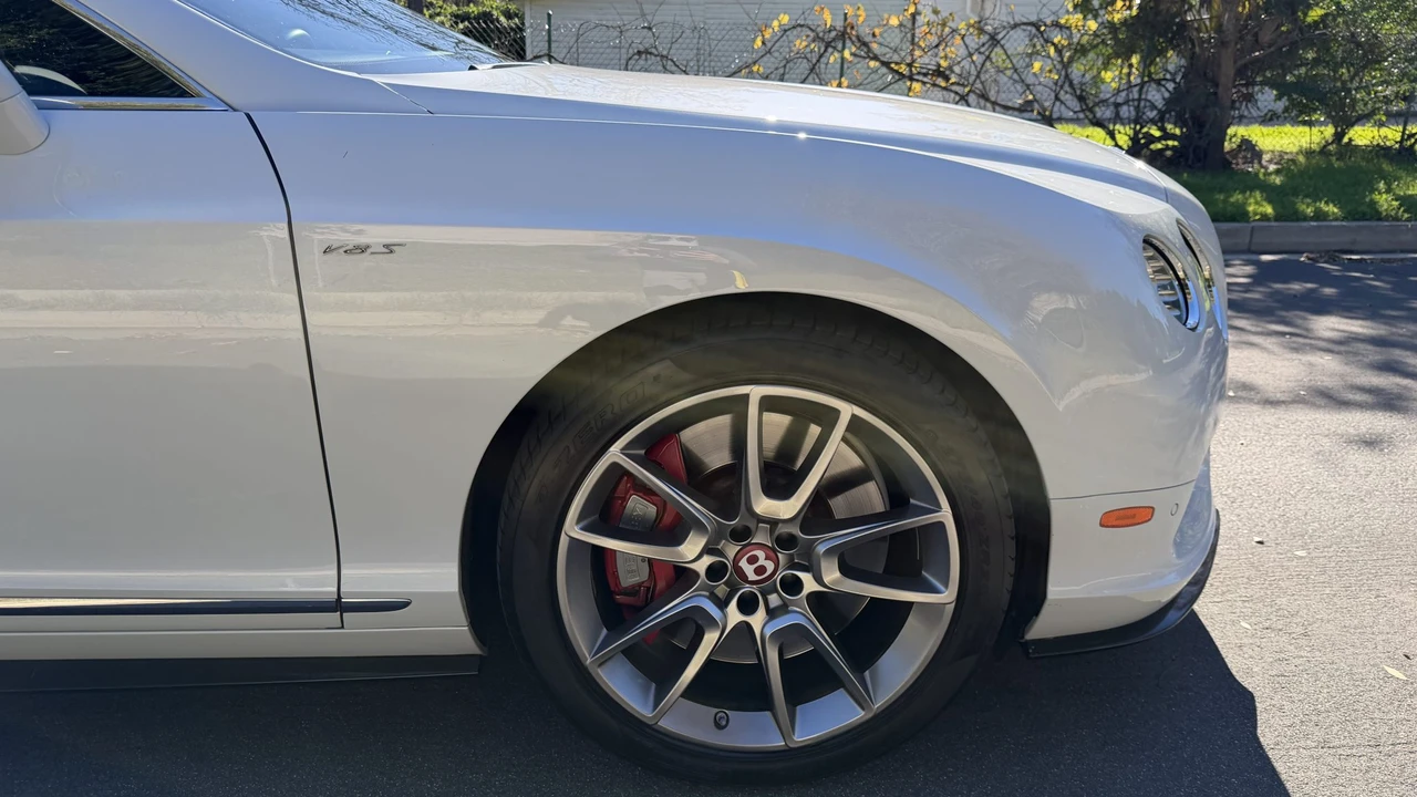 2015 Bentley Continental GT V8 2nd Gen - Image 15 of 31