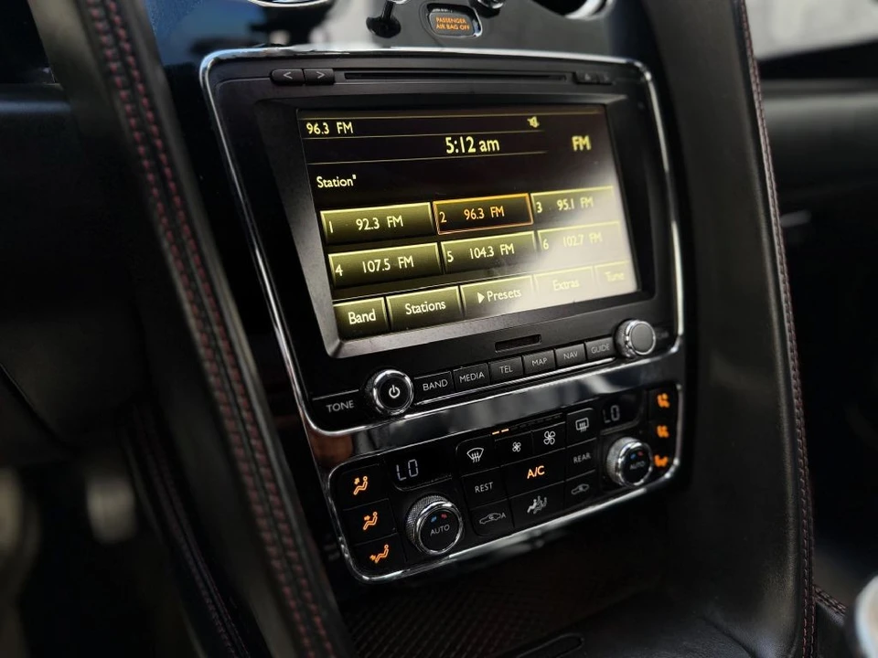 2015 Bentley Continental GT V8 2nd Gen - Image 28 of 31