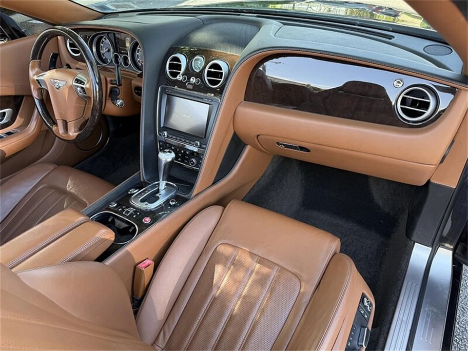 2015 Bentley Continental GT V8 2nd Gen - Image 21 of 31